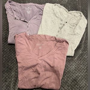 Women’s American Eagle Outfitters Shirt Bundle